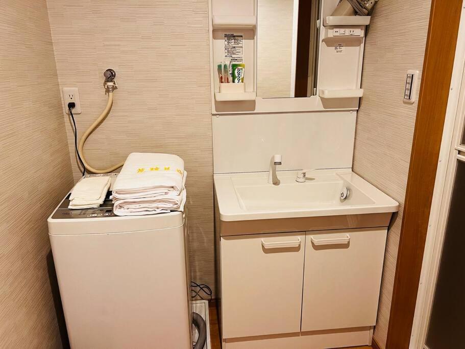 Appartement 全新上线花跡民宿4号館101 关西机场直达萩之茶屋出站1分钟！难波，心斋桥4分钟车程！ *